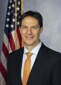 Hohenstein facing primary, general election opponents