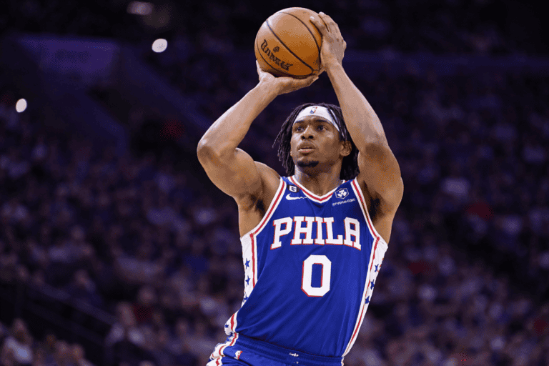 Tyrese Maxey, Joel Embiid Lead OT Win vs Rockets