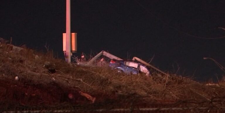 Two Killed in High-Speed Crash on I-95 North in Port Richmond